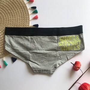 Victoria’s Secret PINK Logo Hipster Panty Gray Ghouls Support Ghouls Large NEW